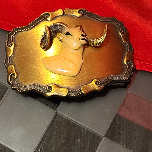 Vintage Other - Belt Buckle For Sale